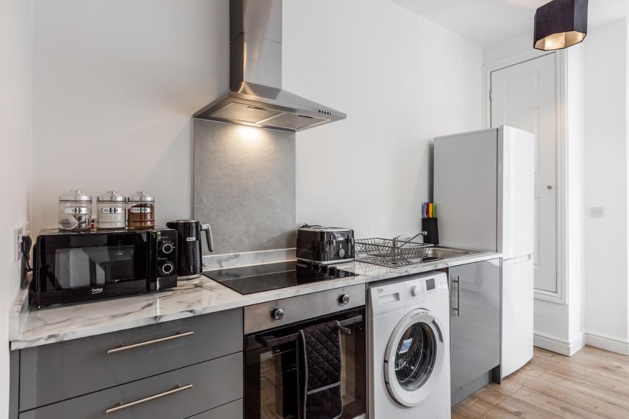 York Villas Free Parking Included リヴァプール エクステリア 写真