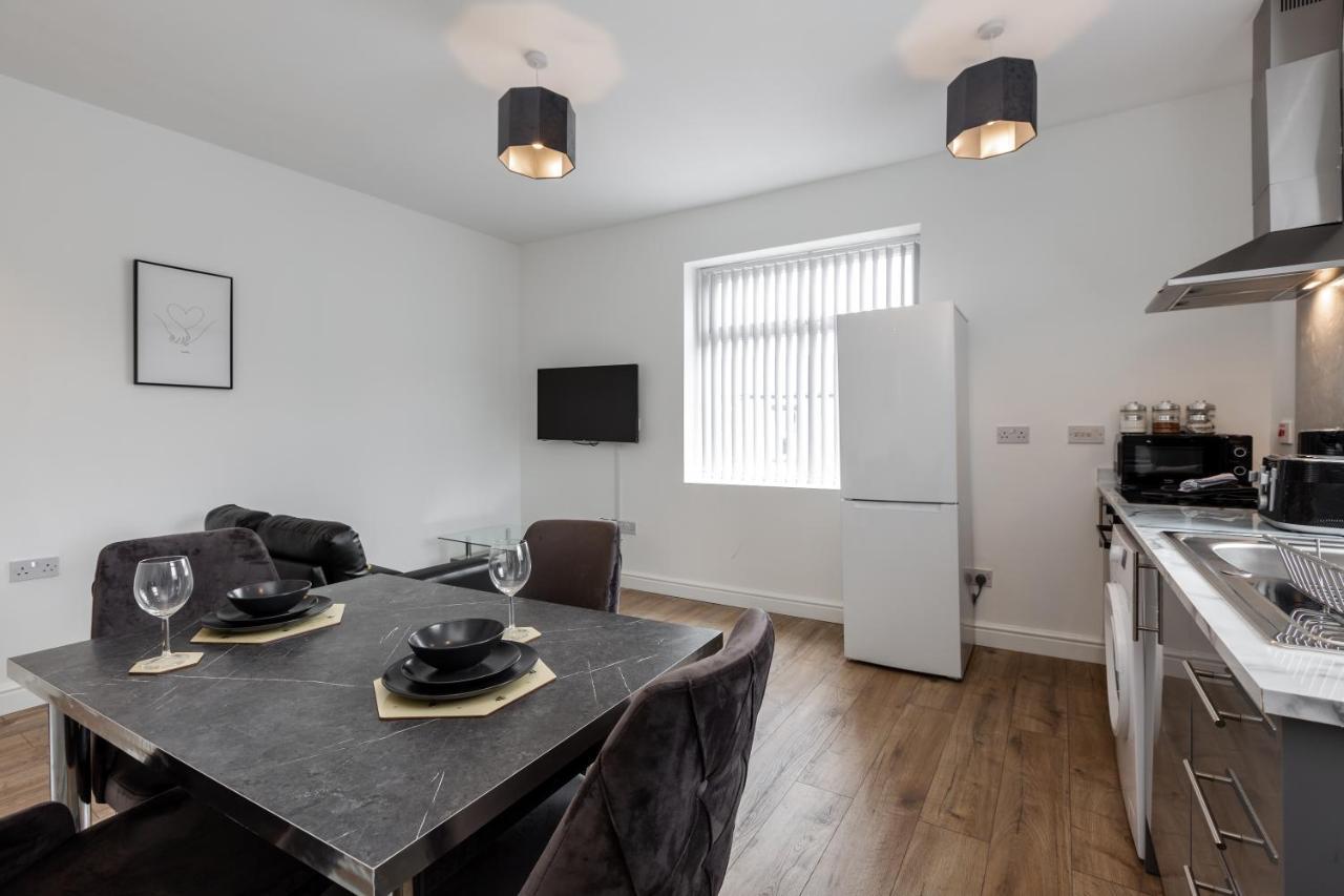 York Villas Free Parking Included リヴァプール エクステリア 写真