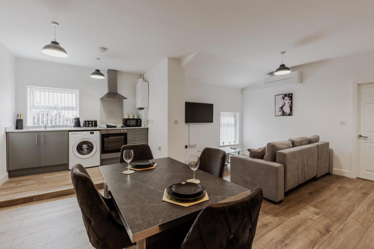 York Villas Free Parking Included リヴァプール エクステリア 写真