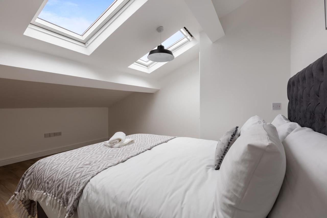 York Villas Free Parking Included リヴァプール エクステリア 写真