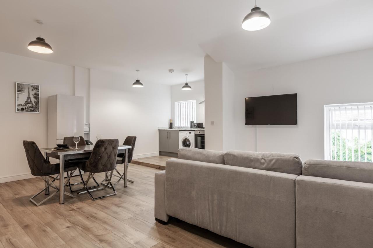 York Villas Free Parking Included リヴァプール エクステリア 写真
