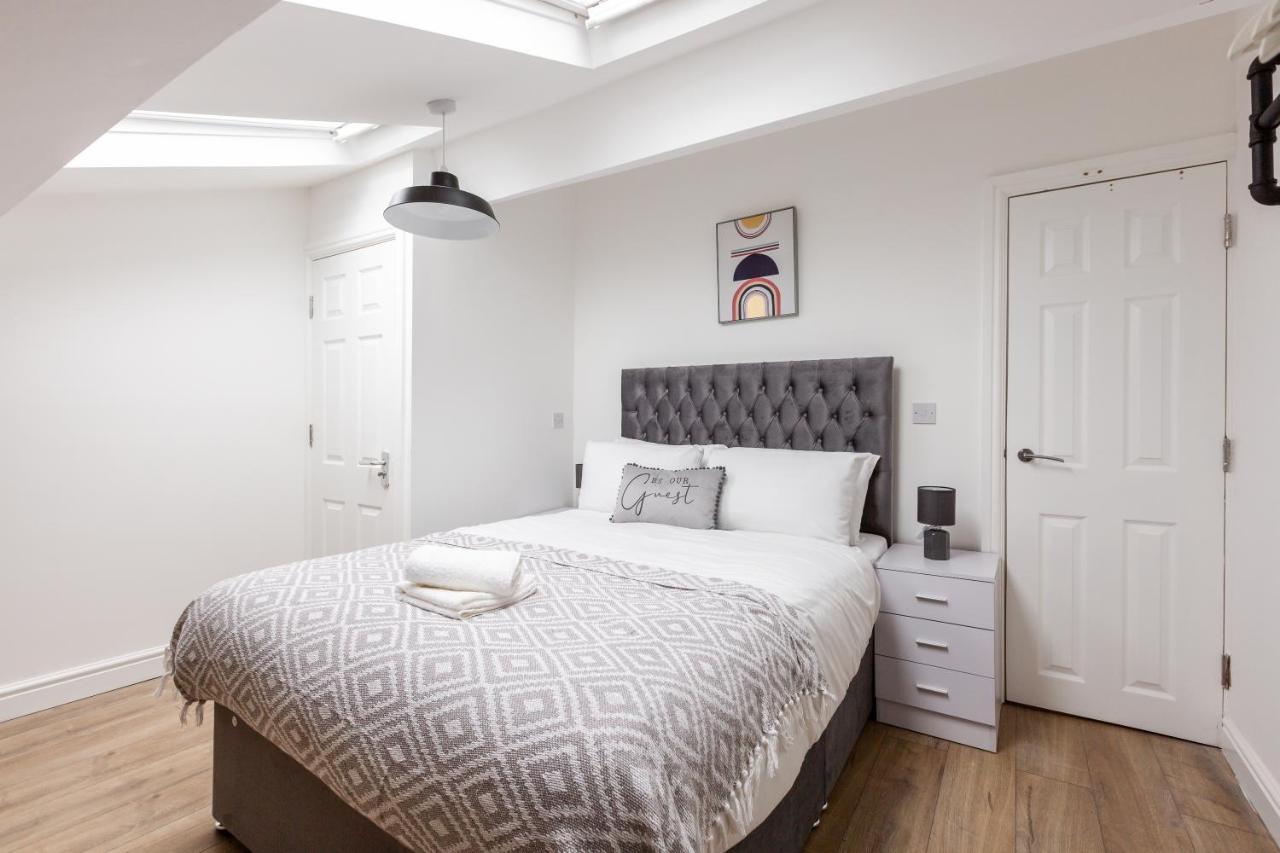 York Villas Free Parking Included リヴァプール エクステリア 写真